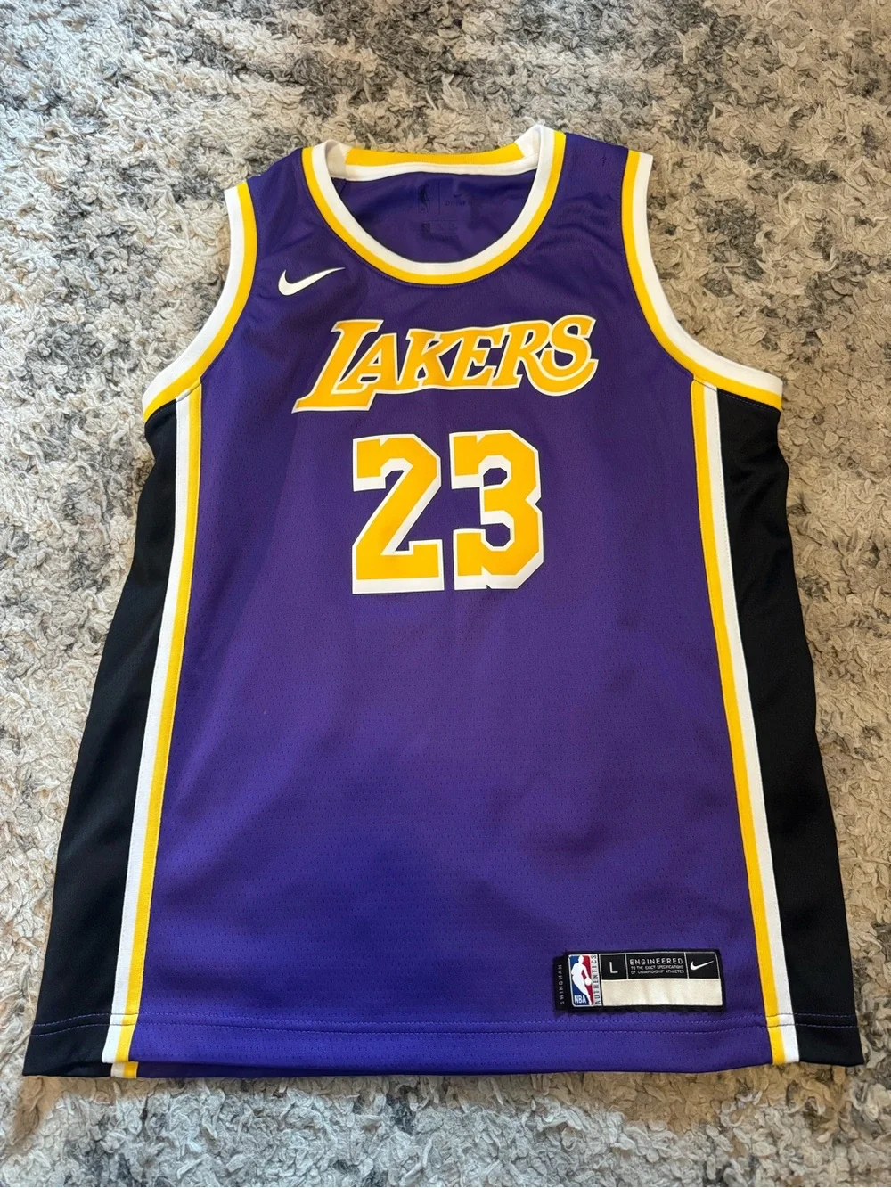 Lebron James youth large Nike jersey - Picture 1 of 4